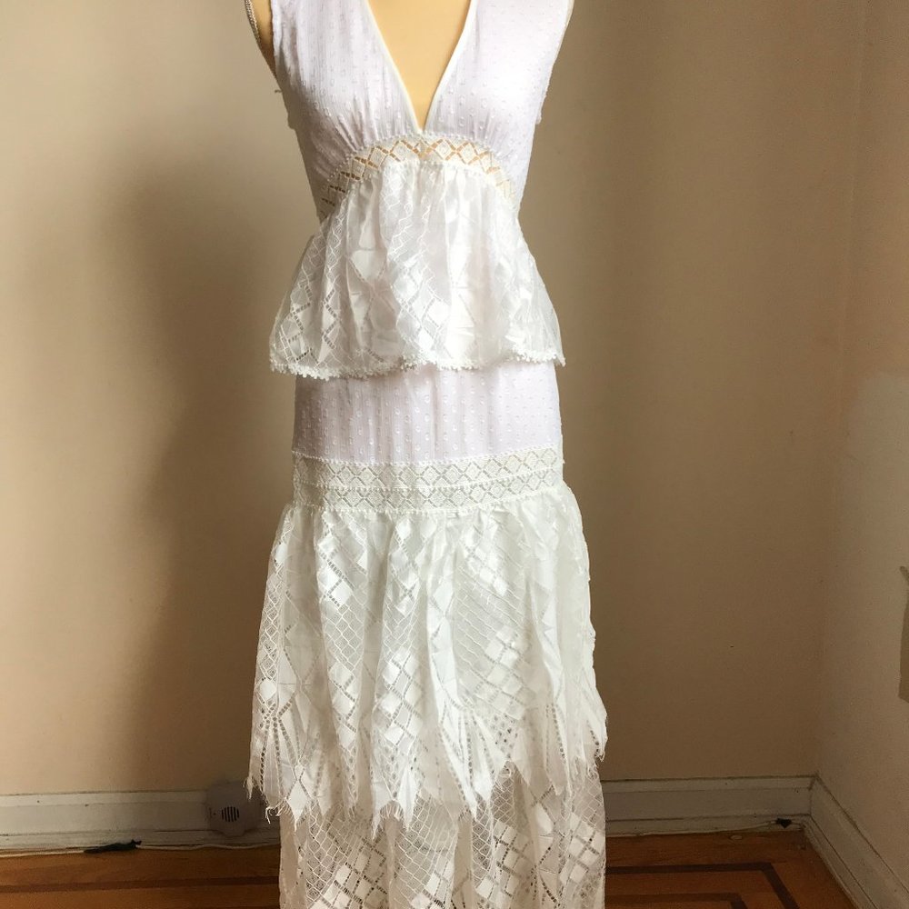 FOXIEDOX White Sleeveless Lace Ruffle Tiered Dress
